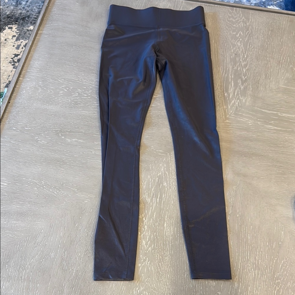 Steel Gray Carbon38 Takara Shine Leggings Extra Small  New Without Tags - Picture 7 of 16